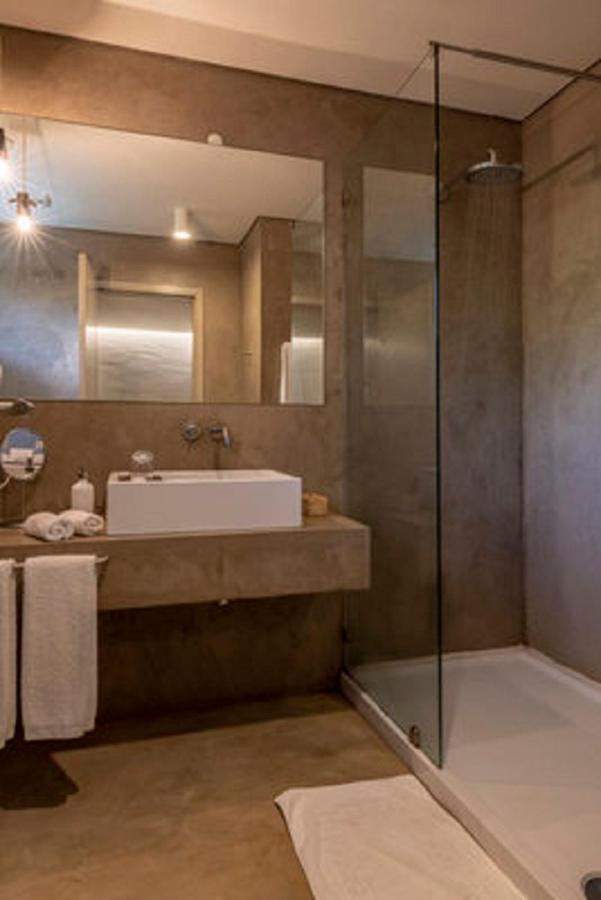 פמבה Kirimizi Hotel & Restaurante מראה חיצוני תמונה