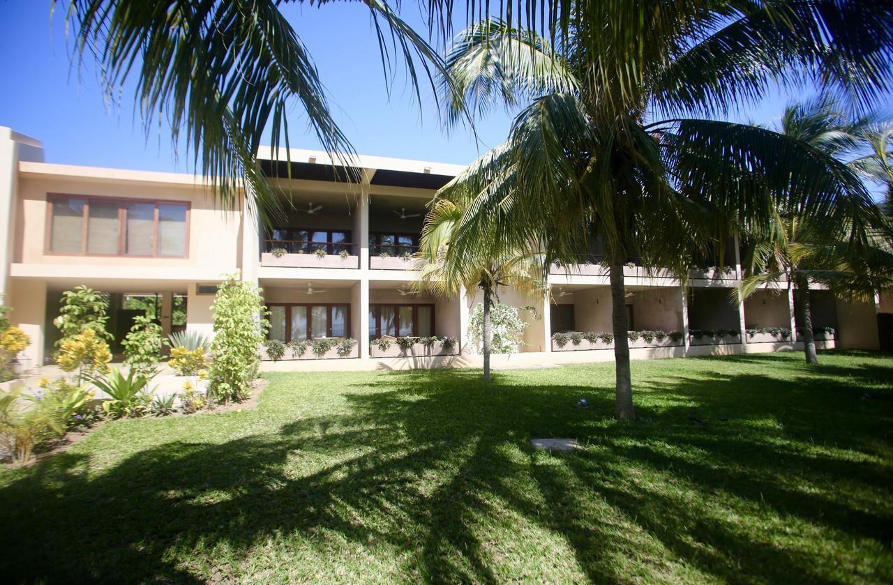 פמבה Kirimizi Hotel & Restaurante מראה חיצוני תמונה